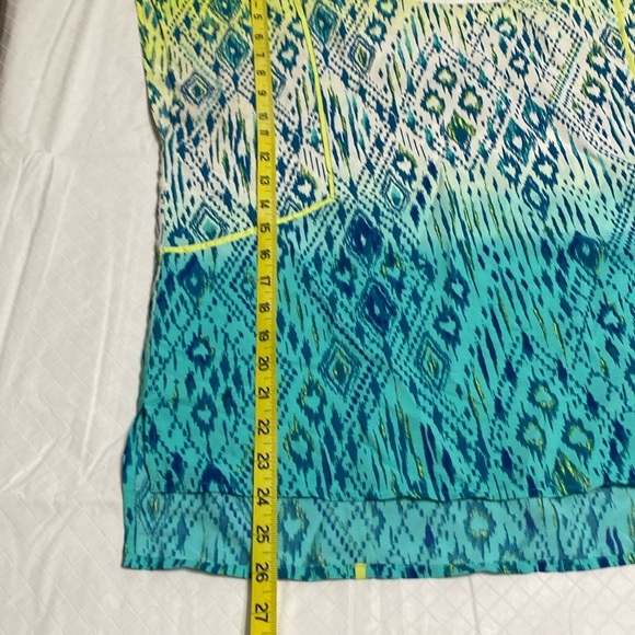 American Eagle outfitters 100%poly quick dry, summer blouse, geometric d… - Picture 13 of 15